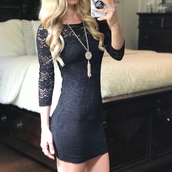 Forever 21 Dresses & Skirts - Forever 21 Black Lace Mini Dress